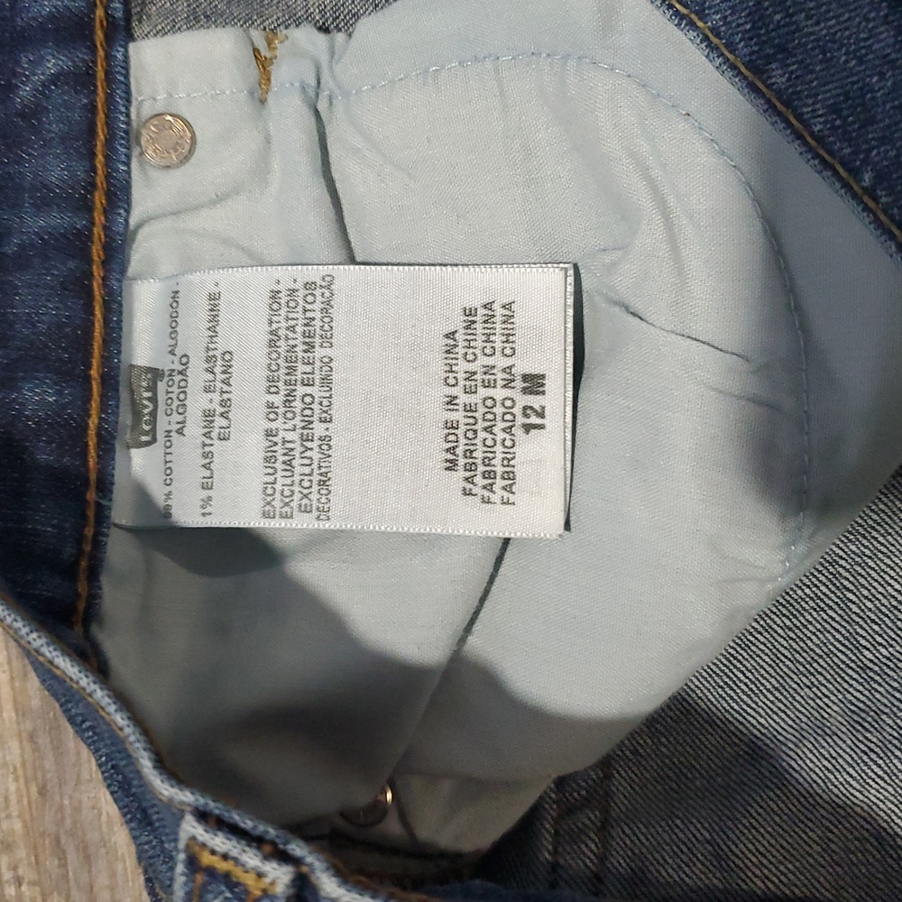 Levi 515 boot cut womens size 12M Blue Jeans Casual Medium Wash Distressed - Picture 3 of 12